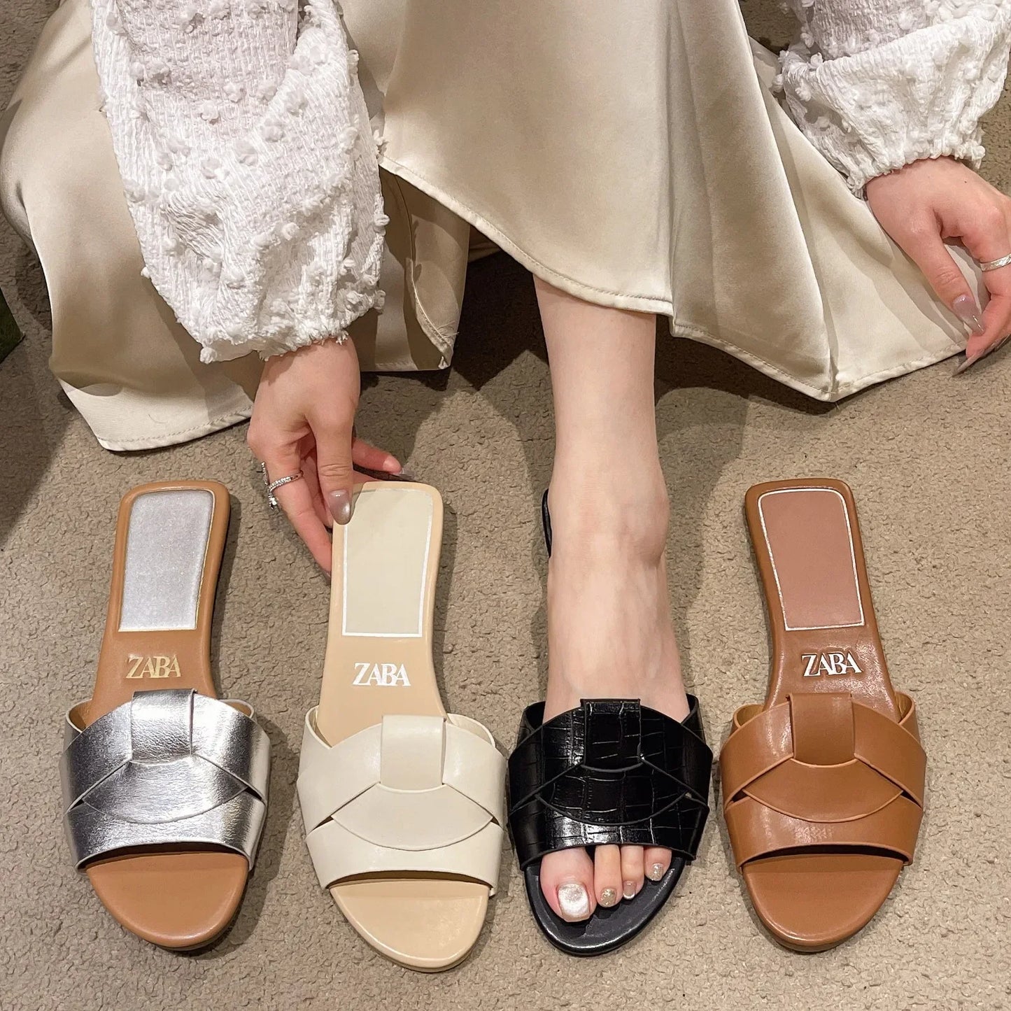 Woman Flat Luxury Design