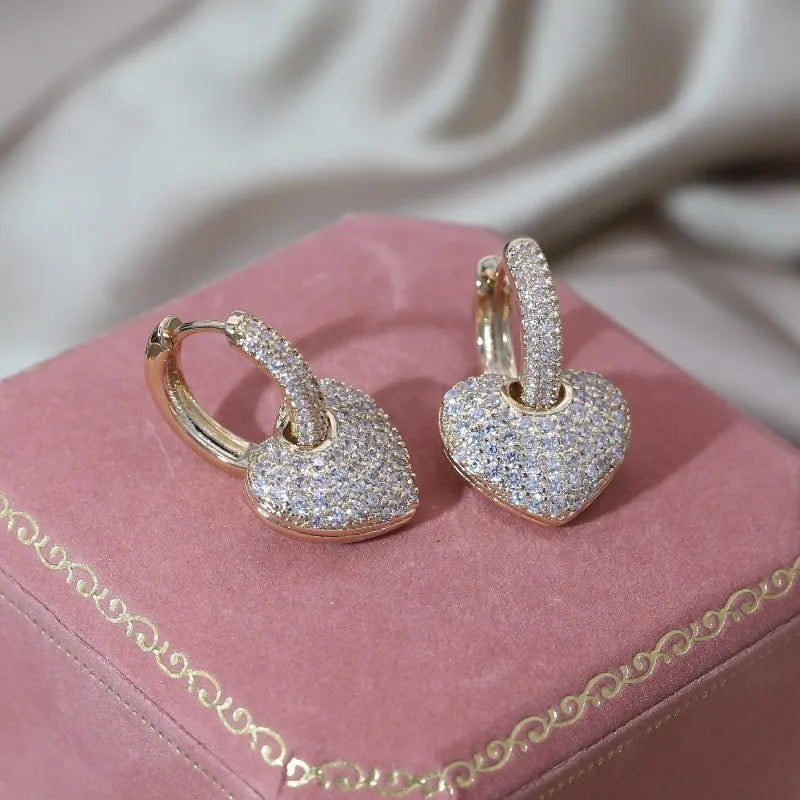 Luxury earrings with zircon