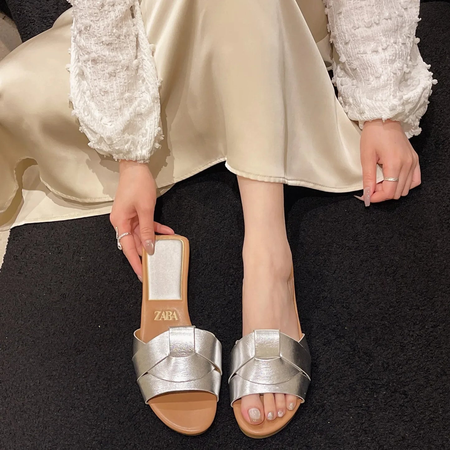 Woman Flat Luxury Design