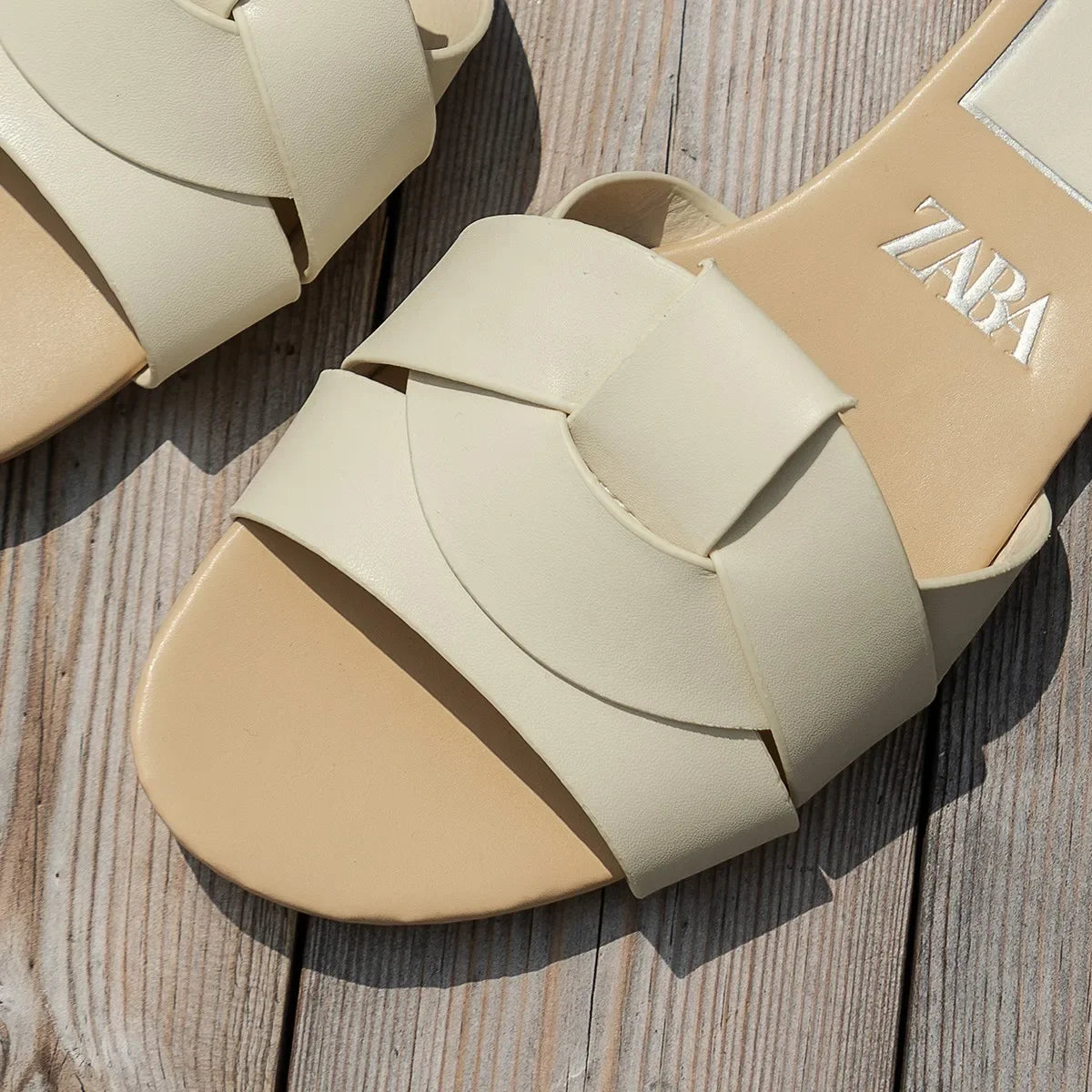 Woman Flat Luxury Design